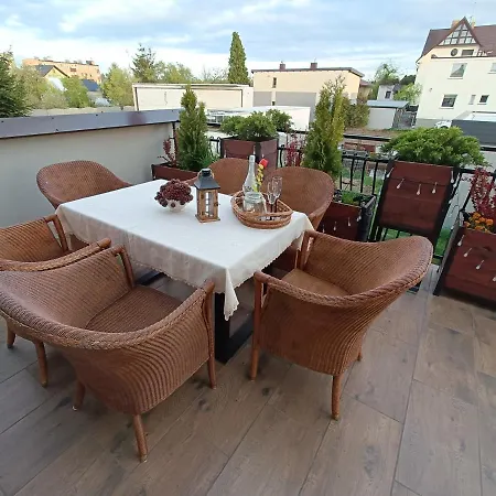 Duże Apartamenty Holender House 6 plaż w zasięgu plus jezioro Choczewo Zewnętrze zdjęcie