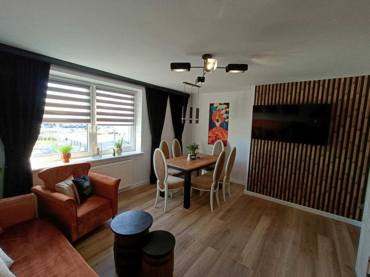Holender House Apartment