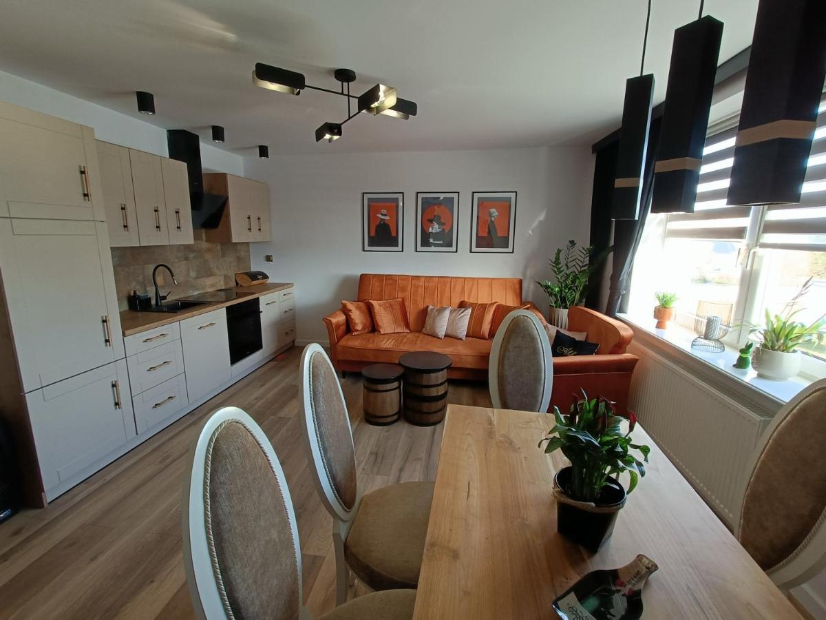 Holender House Apartment