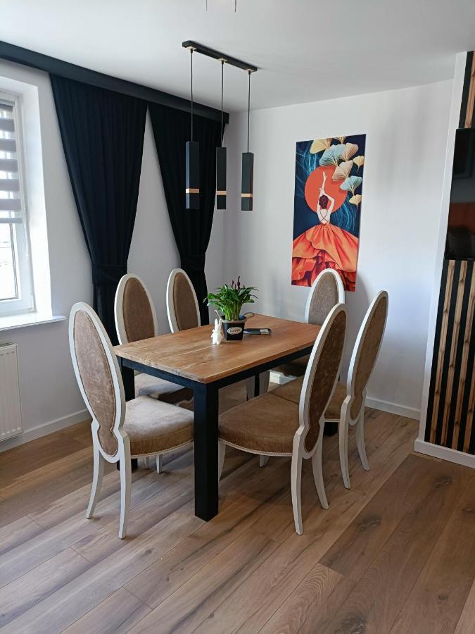 Apartment Holender House